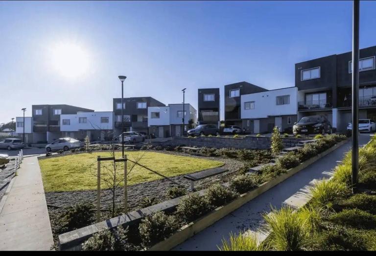 Cozy Room in Modern House Near Auckland Airport - Chambres d'hôtes Auckland