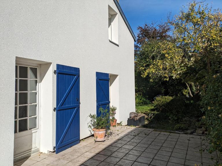 LES VOLETS BLEUS - Bed and Breakfast Metz