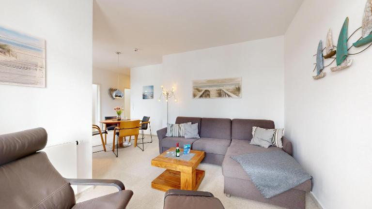 strandnahe FeWo mit Schwimmbad im Haus, Liebeskind 80, Binz - B&B Ostseebad Binz