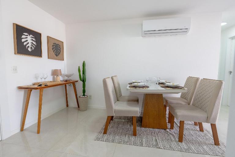 Apto Todo Equipado | Ar em Todos os Ambientes | Perto da Praia - Ferienwohnung Vila Velha
