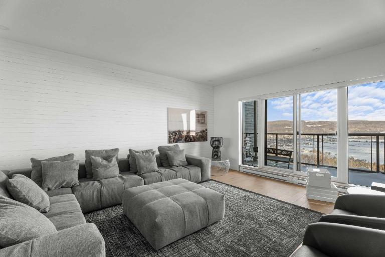 303 - Luxury Yin Yang Retreat - Harmony & Pool - B&B Baie-Saint-Paul