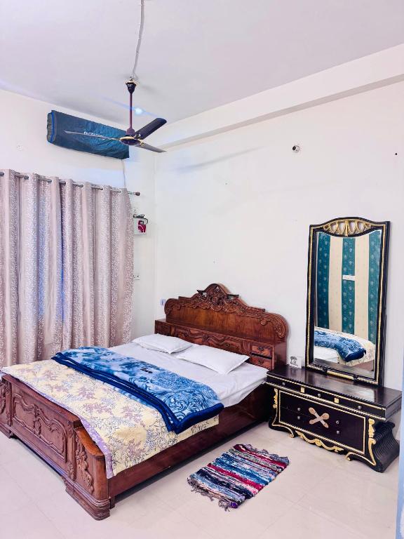Yashodham 4BHK Peaceful Retreat Villa 8min Metro 18min IGI - Chambres d'hôtes Gurgaon