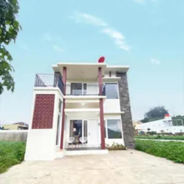 Homestay Gavilla Dieng - B&B Dieng