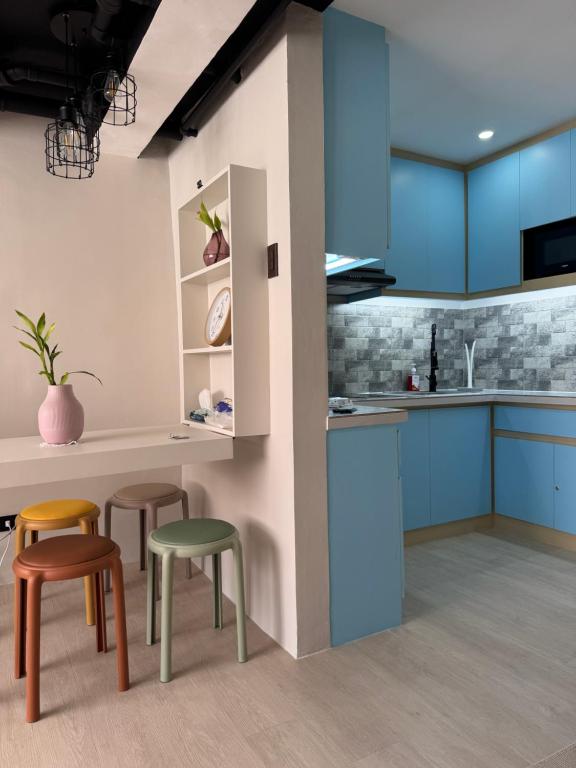 Jopays 2BR, Brand New Unit - B&B Cainta
