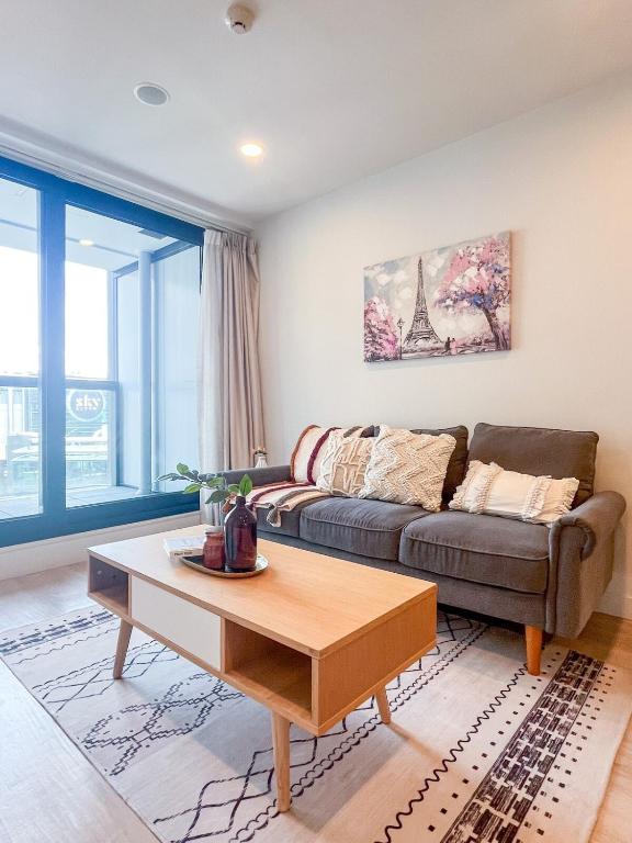 Premium Urban Oasis w Sky tower Views Private Balcony V081 - B&B Auckland