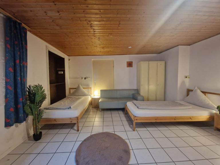 Wohnung nahe Luxemburg mit WLAN & Parkplatz Monteure & Gäste - B&B Perl