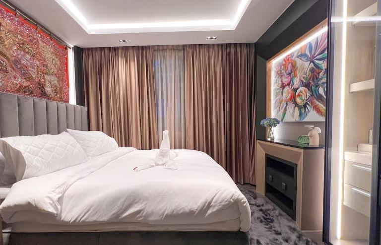 Newly Built 1BR Modern Luxury Condo - Bed and Breakfast Chiang Mai