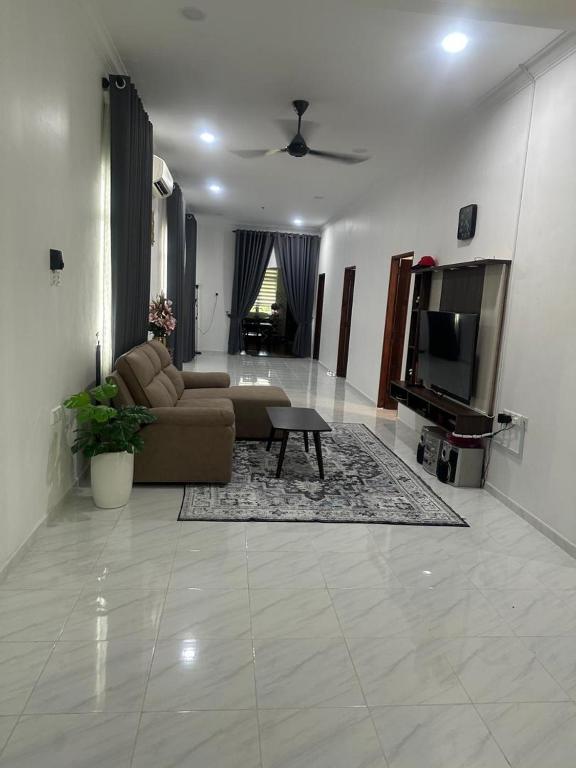 Homestay Gelong Maras,Kuala Nerus - B&B Kuala Terengganu