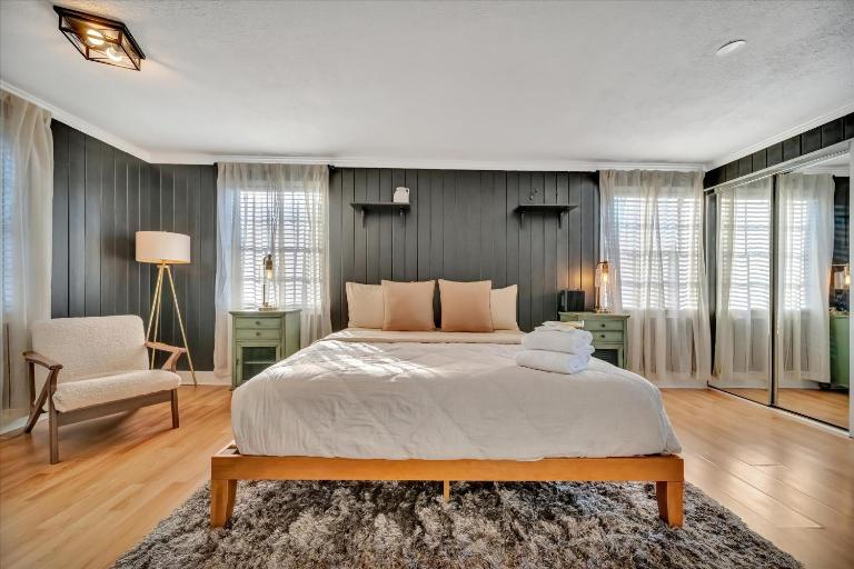 Swann Ave 2B Sleeps 6 Walk 2 Bayshore & Hyde Park - Bed and Breakfast Tampa