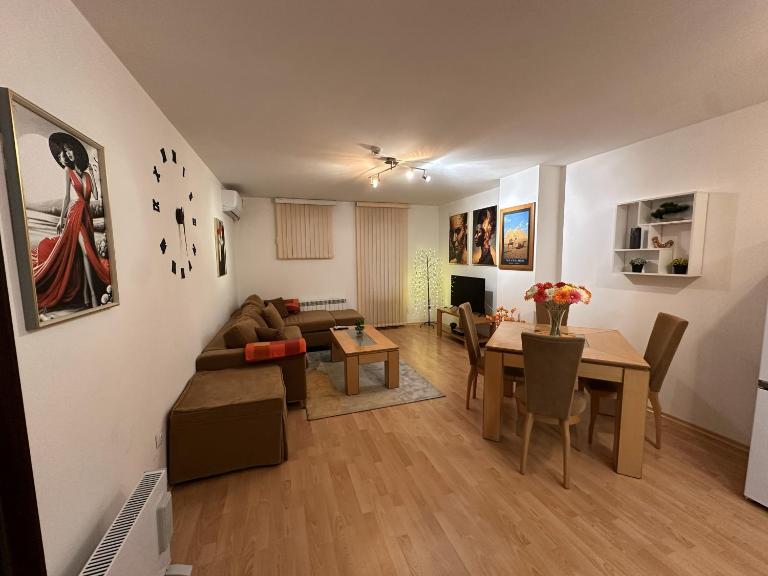 Borealis Apartment - B&B Bansko