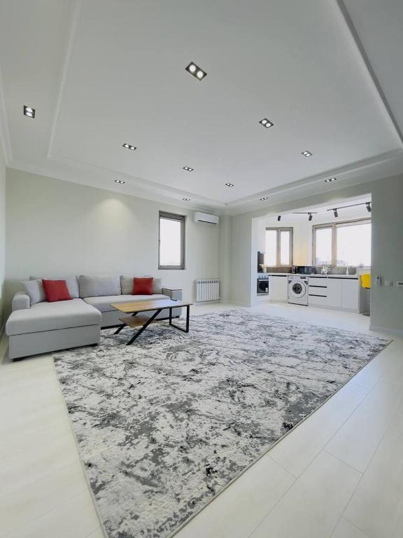 City Center - Heated Floor - Self Check-in - Ferienwohnung Taschkent