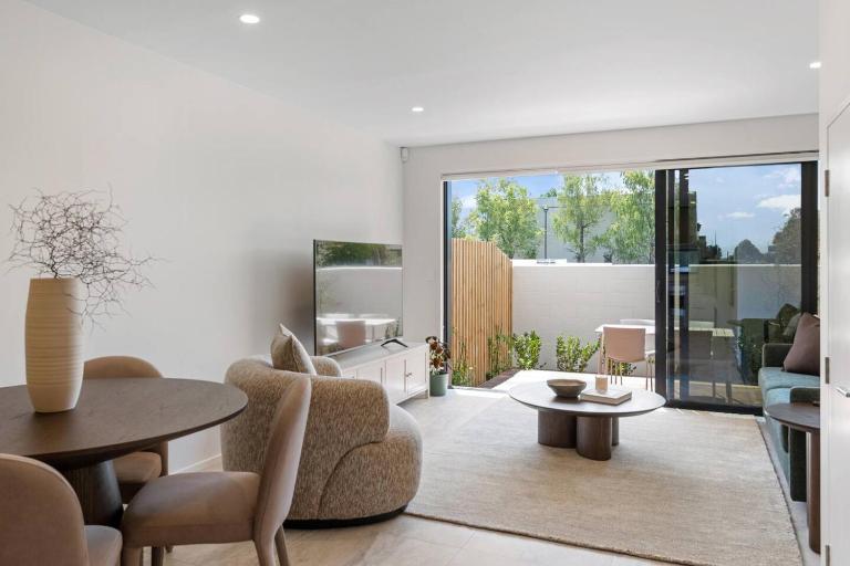Brand New City Townhouse with Free Parking - B&B Christchurch