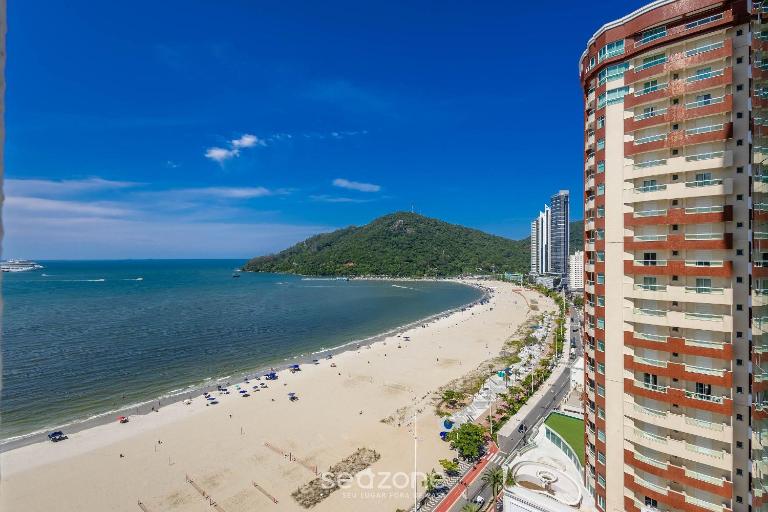 Apto c/ 2 suítes a beira-mar de BC - EQC0801 - B&B Balneário Camboriú
