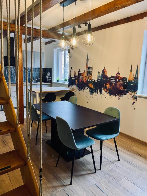 Le Stras, Triplex logement atypique individuel - Ferienwohnung Ittenheim