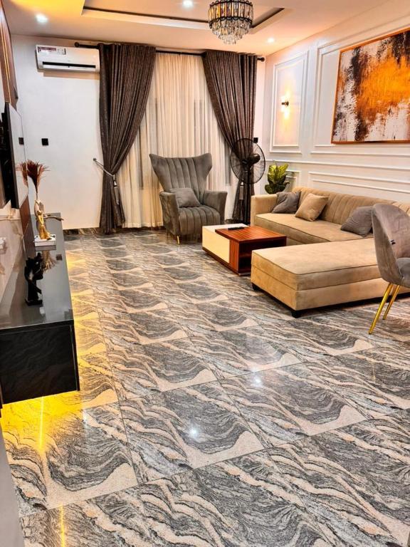 Beautiful 2Br Apt in Ogba, Ikeja, Lagos - B&B Lagos