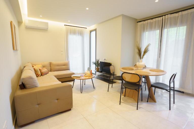 Ε&Α Luxury Apartment - Ferienwohnung Chios