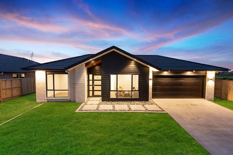 Entire 5Bedroom house close to school,supermarket and shopping center - Bed and Breakfast Hamilton