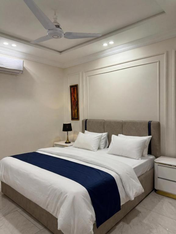 Ismails cottage 2BR apartment - Ferienwohnung Faisalabad