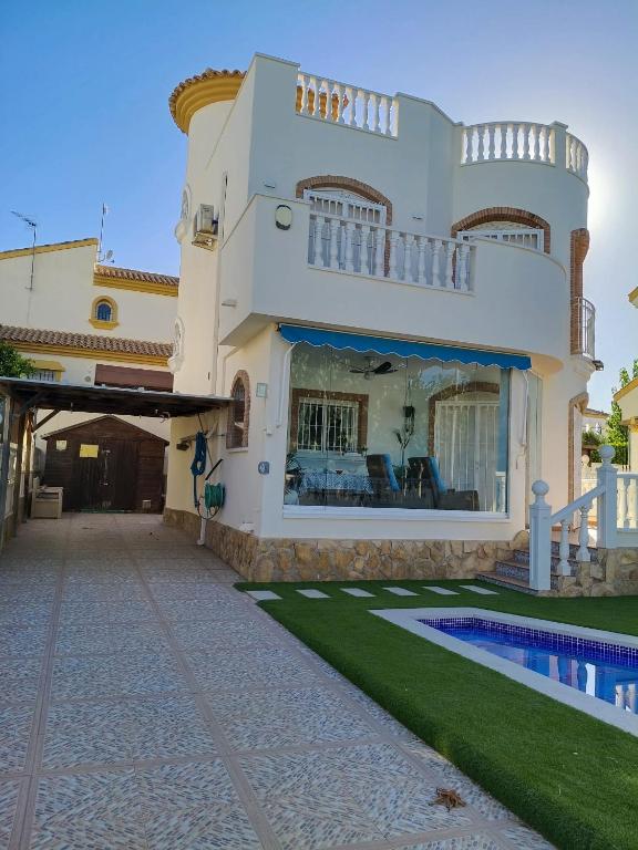 Luxury Private Pool Villa Campoverde - B&B Pinar de Campoverde