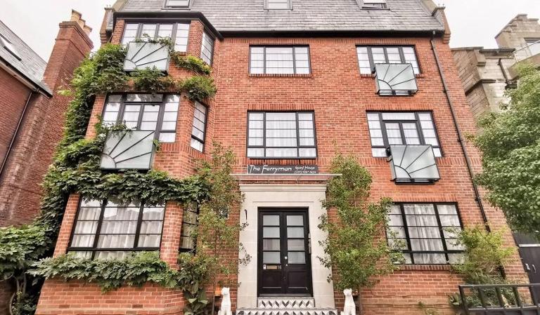 Ferryman Studio Apartments - B&B Portsmouth