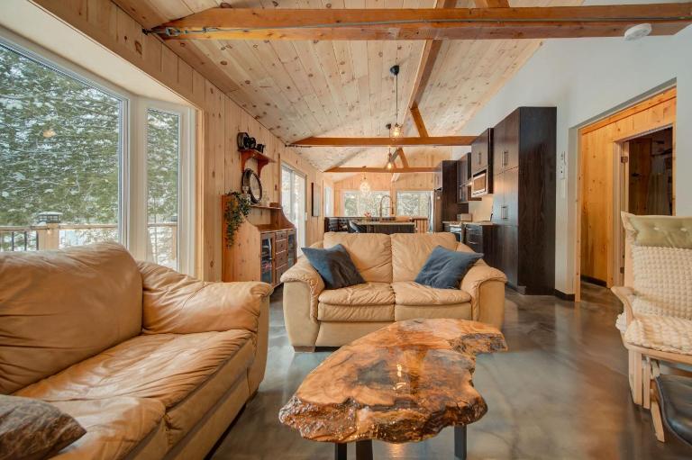 Spa by Lake Edja - Chalet Yellow Mellow - B&B Messines