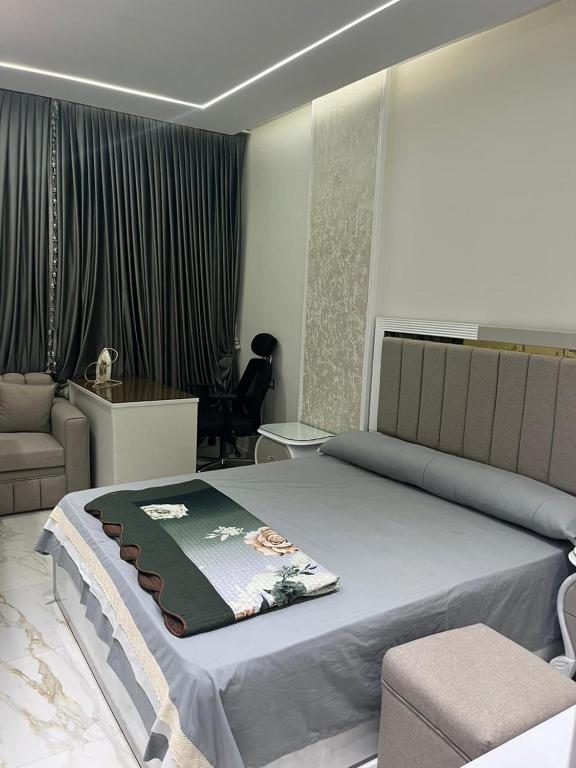 شقه راقيه في المنصوره شارع منتصر بالقرب من جامعه المنصوره - B&B El Mansura