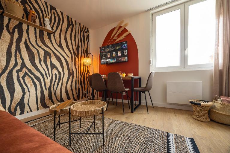 308 Chanzy - Savane Chic - T1 Spacieux - Centre - B&B Le Mans