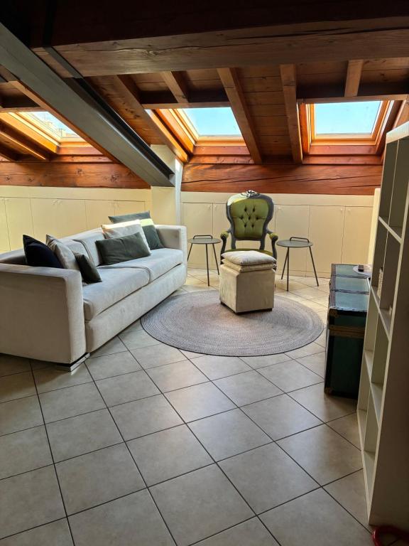 Spazio 28 - free private parking - Ferienwohnung Mantua