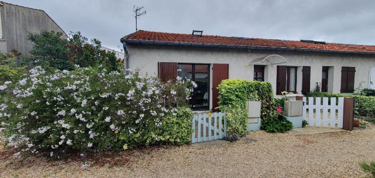 maisonnette bord de mer - B&B Royan