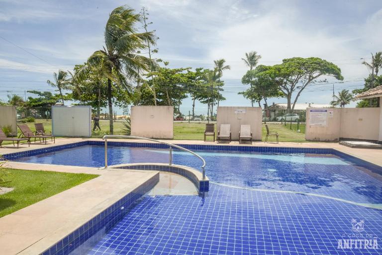 EM frente à PRAIA; 2 quartos; WiFi 300 mbs; até 6 pessoas; no 2 pavimento; Estacionamento Gratuito 1 carro - B&B Porto Seguro