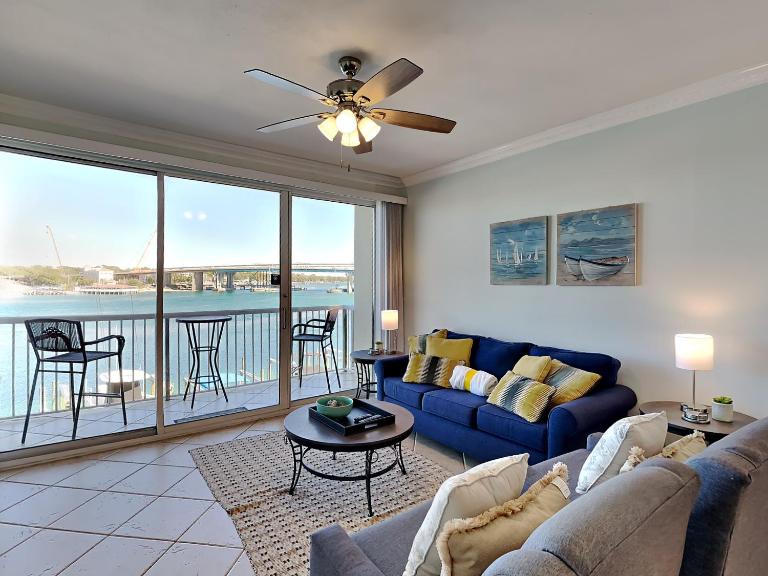 Palm Court Yacht Club #308 - B&B Fort Walton Beach