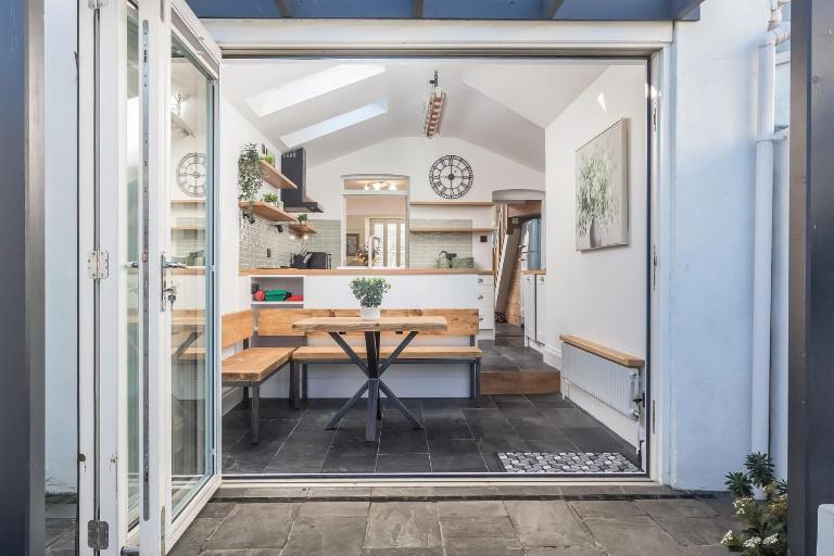 Premium 3BR Cottage Sauna EV Newquay - Bed and Breakfast Newquay