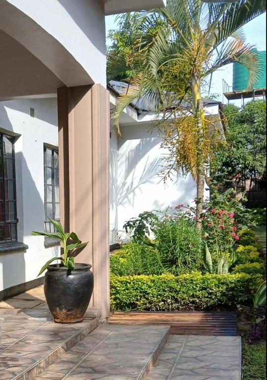 47 The Heights, Area 47, Sector 1, Lilongwe - B&B Lilongwe