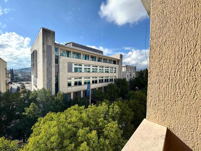 The Government District Suite - Chambres d'hôtes Podgorica