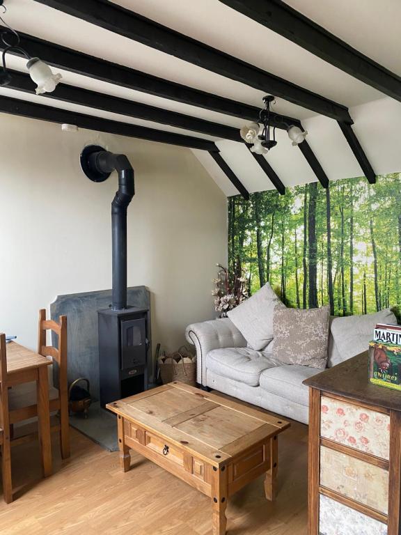 The Craighlaw Hideaway A Peaceful Village Escape 2 Bedroom Apartment with Garden - B&B Kirkcowan