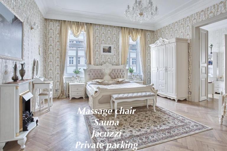 Apartment Luxury Nostalgia - Bed and Breakfast Karlsbad