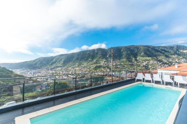 Villa Sofia by Atlantic Holiday - Chambres d'hôtes Machico