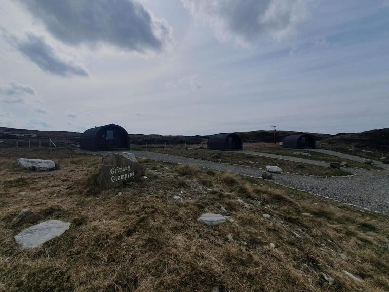 Grimsay Glamping Pods - Pod Dubh - No Pets - Chambres d'hôtes Grimsay