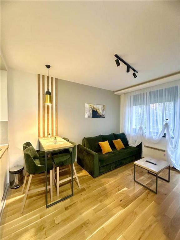 Emerald Mamba - Titova Vila - Chambres d'hôtes Zlatibor
