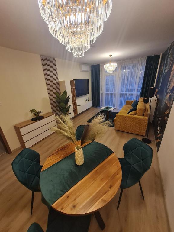 Pécs Belvárosi Green Deluxe Apartman - B&B Pécs