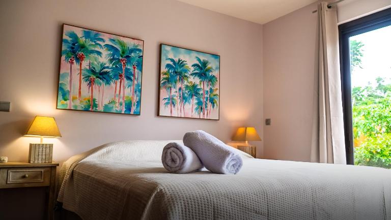 City center apartment - Free parking and swimming pool - Chambres d'hôtes Papeete