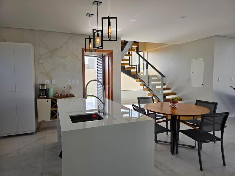 Modern house in Jacuípe in Camaçari-BA - B&B Camaçari