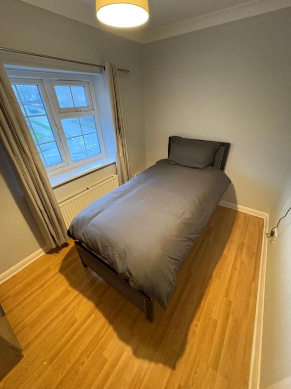 Cosy room 2 T Gatwick - B&B Crawley