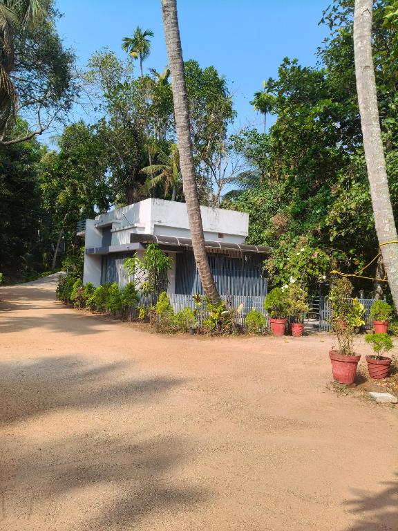 Lagoon lake side - Ferienwohnung Kollam