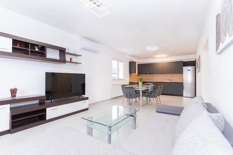 Apartman Danijela - Bed and Breakfast Vodice