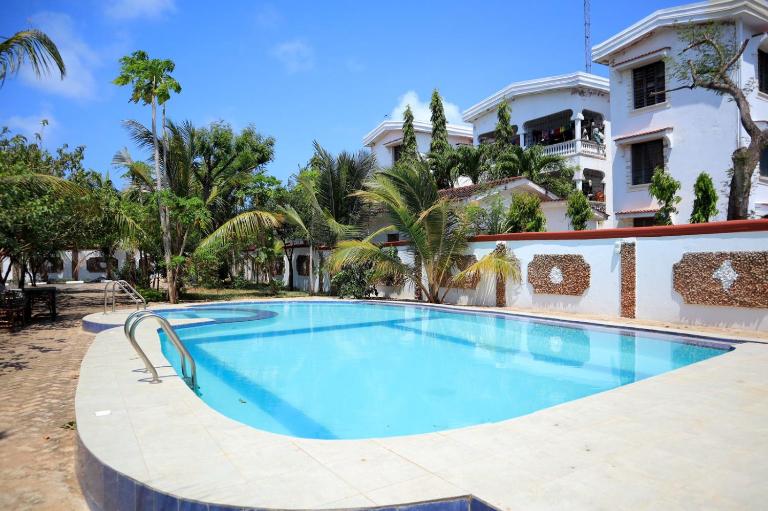 Ivan Studio Apartment - B&B Mombasa