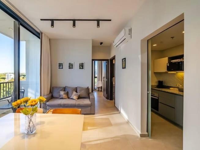 A pasos del Shopping del Sol, GYM, Cochera, Piscina - Ferienwohnung Asunción