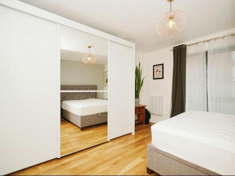 Stylish Apartment Near City Centre - B&B Manchester
