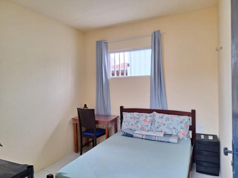 Quarto TOP perto do Centro e Praias AR TV Wifi Cozinha Lavadora - B&B São Luís
