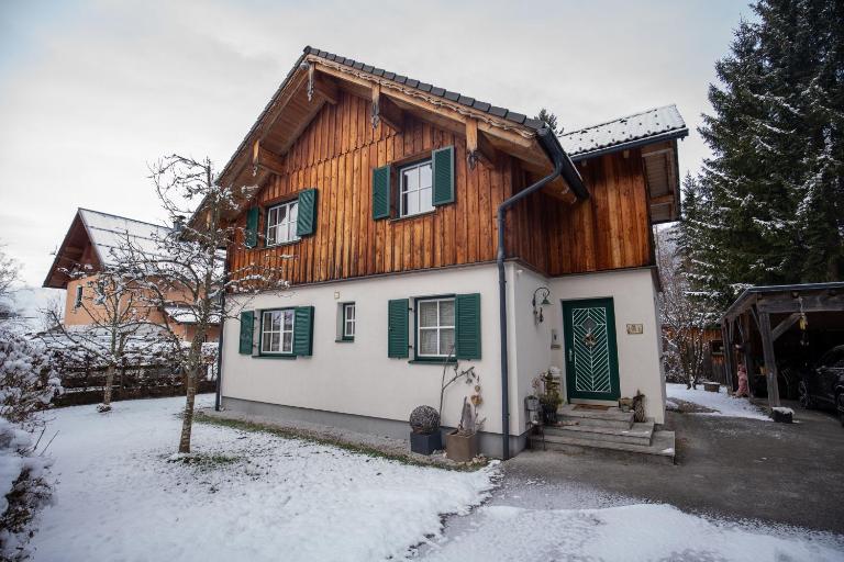 Chalet Bergnest Grundlsee - Bed and Breakfast Größing